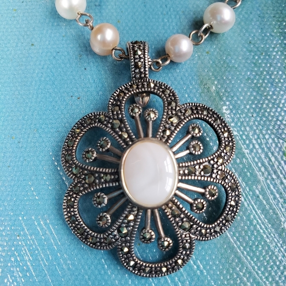 Victoria Crowne & Company Necklace - Picture 11 of 15